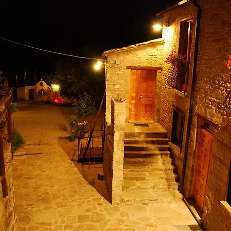 Grotta Dell'eremita Albano di Lucania